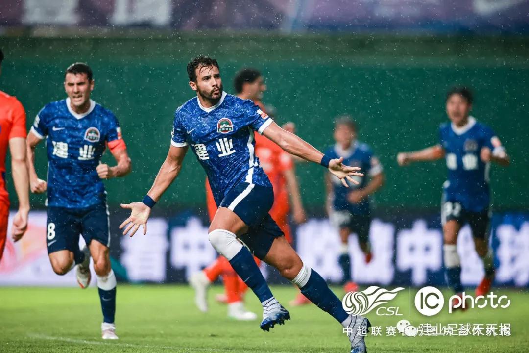 يوفنتوس وإنتر ميلان بث مباشرمواجهة كلاسيكو الإيطالي