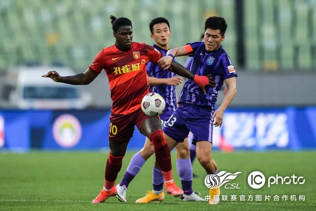 هدافين الدوري المصري حتى الآنمن يتصدر سباق التهديف؟